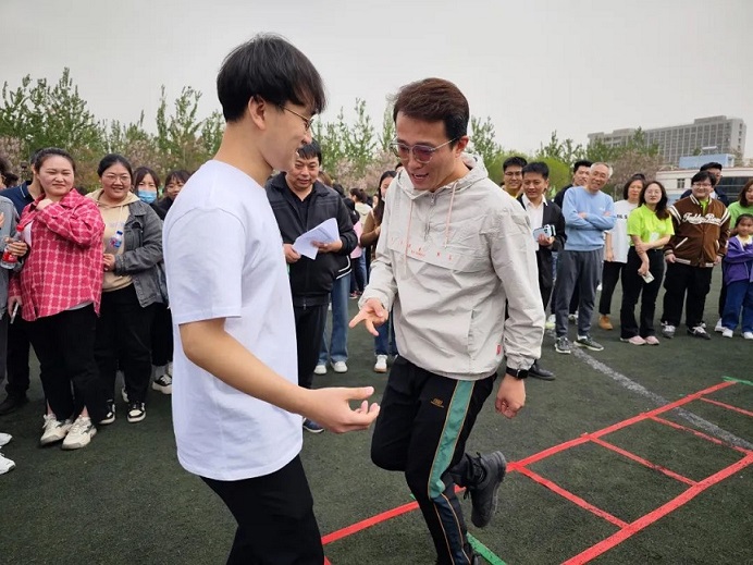 首页| 尊龙集团中国官方网站