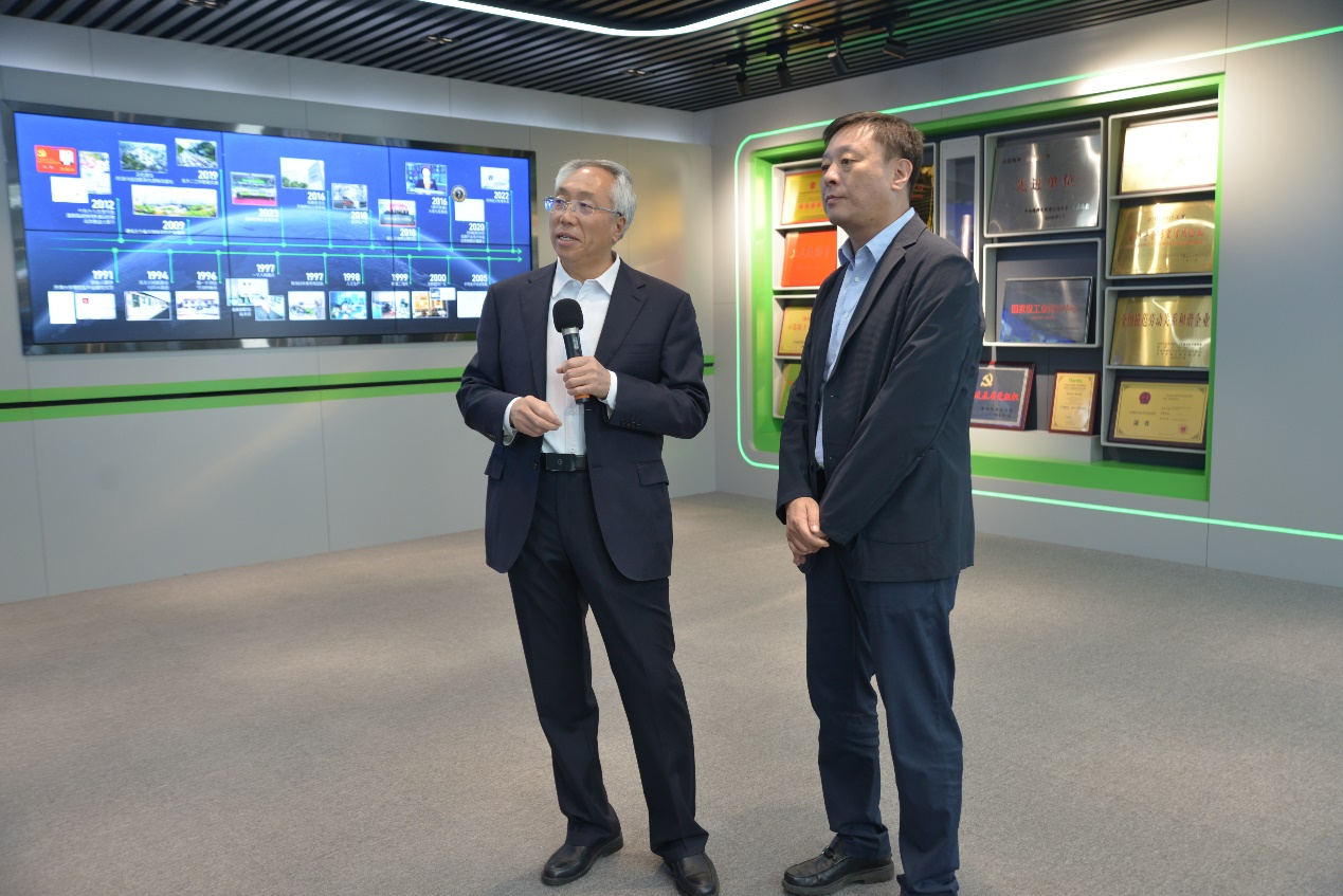 首页| 尊龙集团中国官方网站